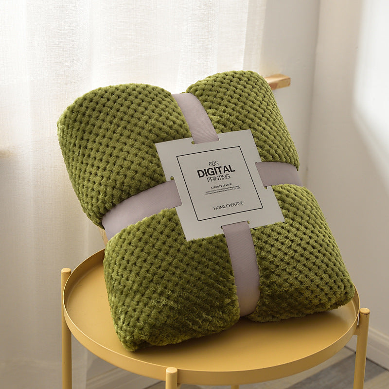 Soft Thickened Pineapple Grid Coral Fleece Blanket