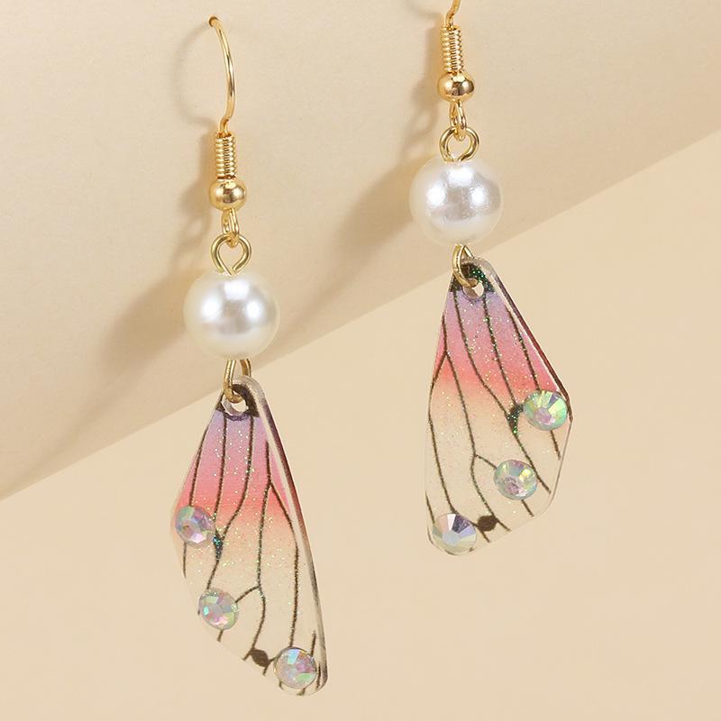 Retro Temperament Butterfly Wings Long Bridal Earrings Ladies Fashion Animal Earrings Simulation Earrings