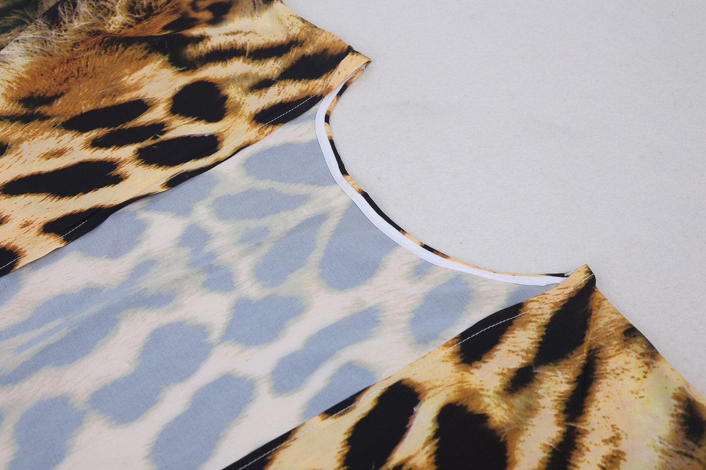 New Tiger Print Beach Sunscreen Shirt Loose Sexy Cover Up