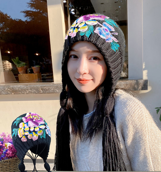 National Embroidered Women'S Fall And Winter Versatile Thickened Warm Ear Protection  Wool Hat Knitting Sweet And Lovely