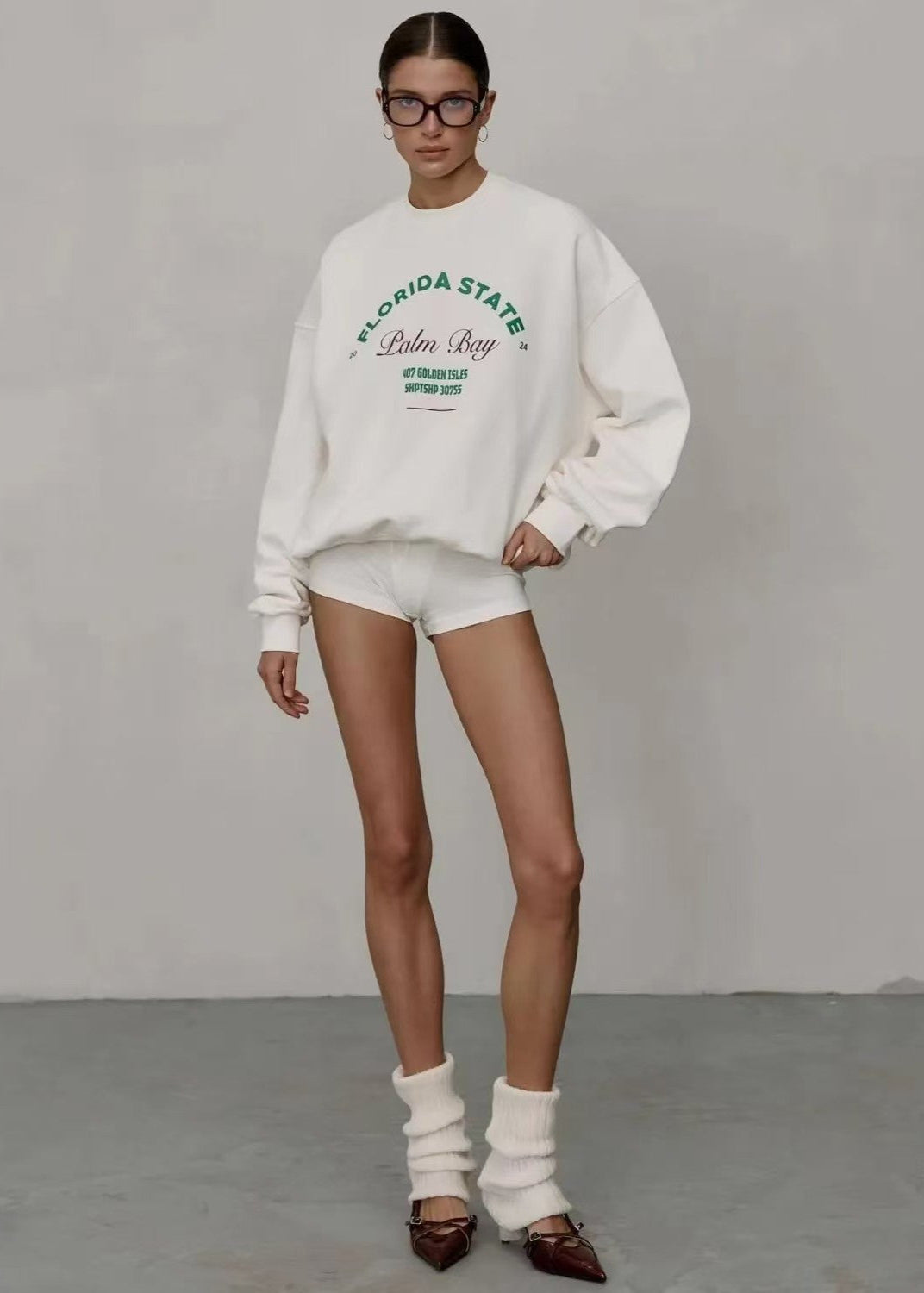 Oversized Cotton Graphic Sweatshirt White Crewneck