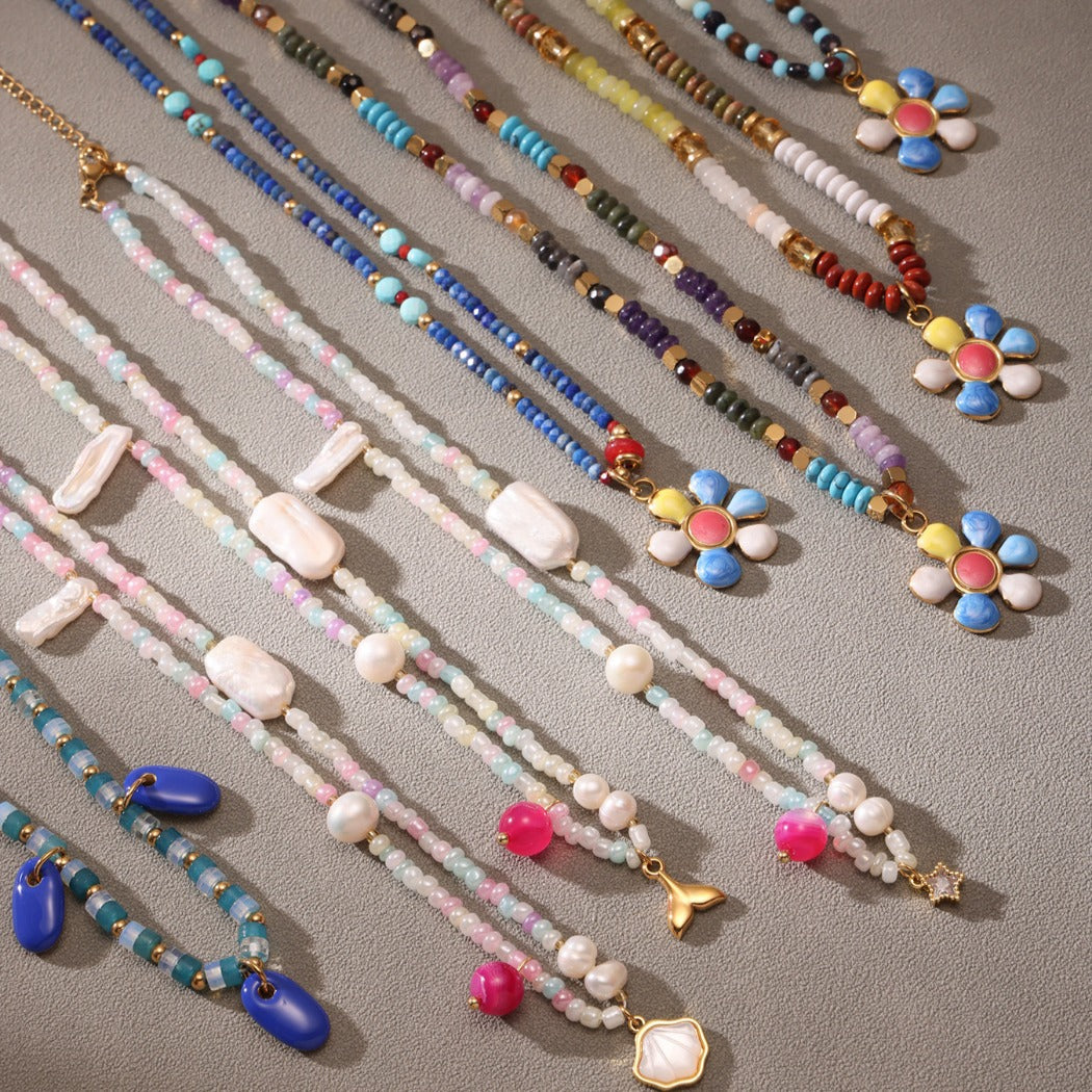 Bauai - Colorful Flat Bead Pendant Necklace - Elegant &amp; Charming