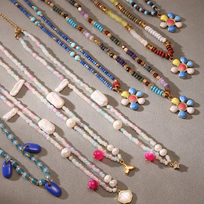 Bauai - Colorful Flat Bead Pendant Necklace - Elegant &amp; Charming