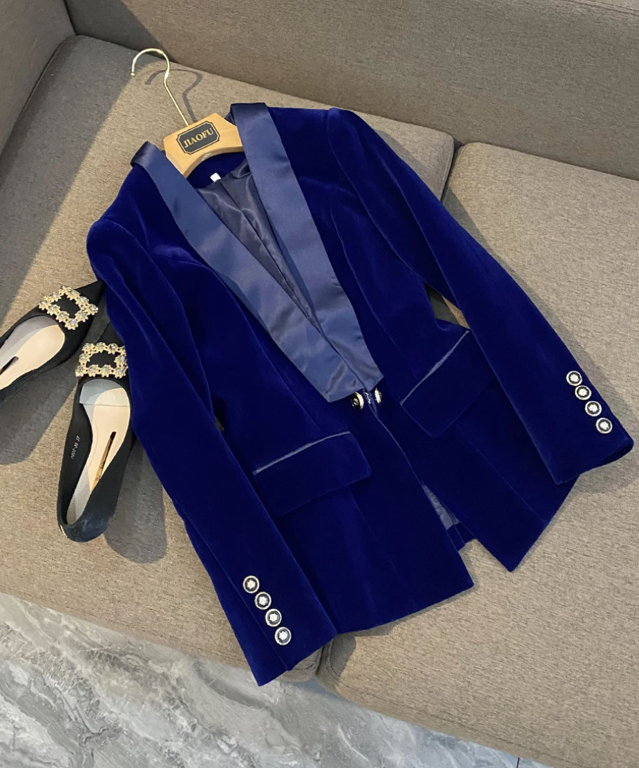 Velvet Runway Blazer /Plus Size/
