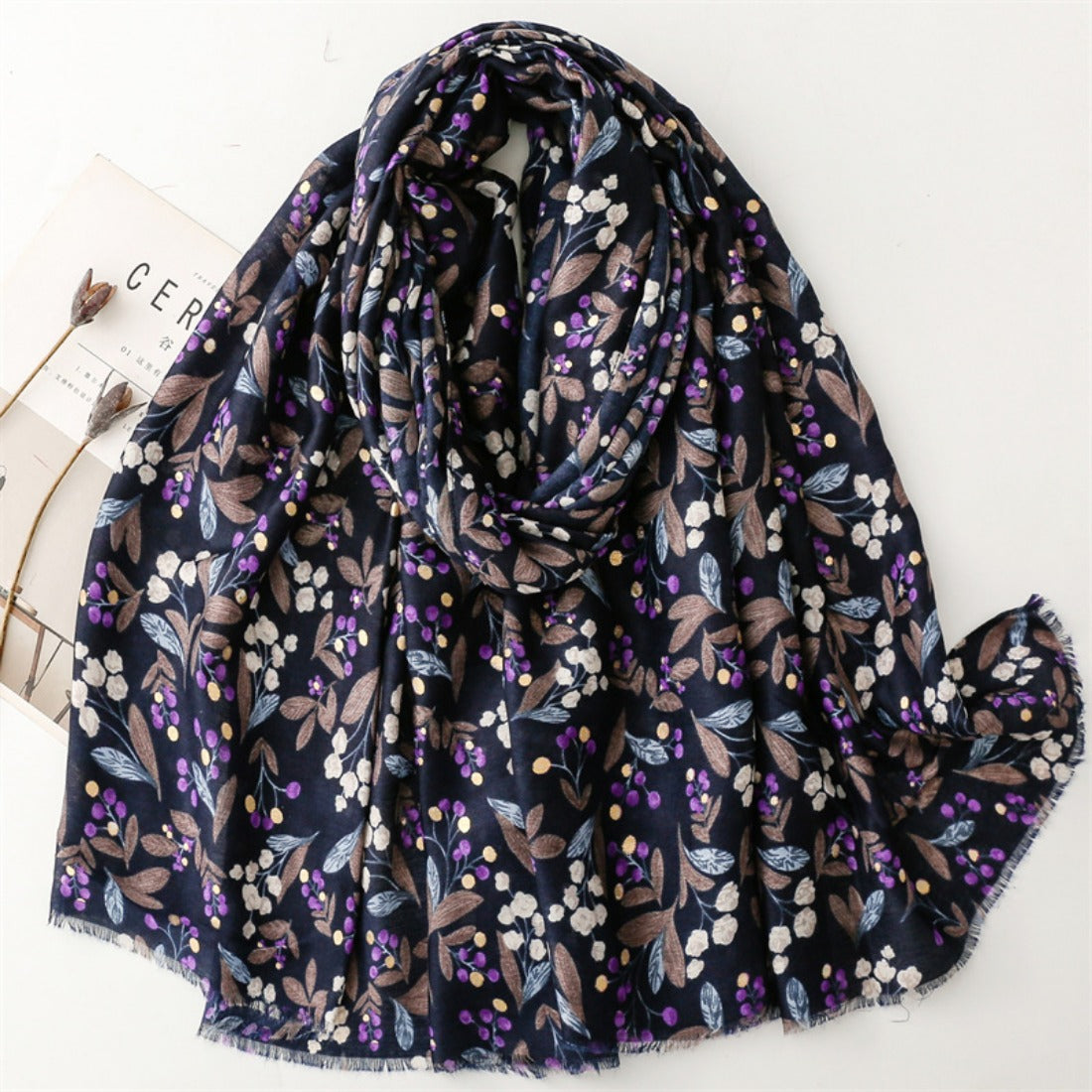 Scarvii - Small Floral Pattern Fall &amp; Winter Scarf
