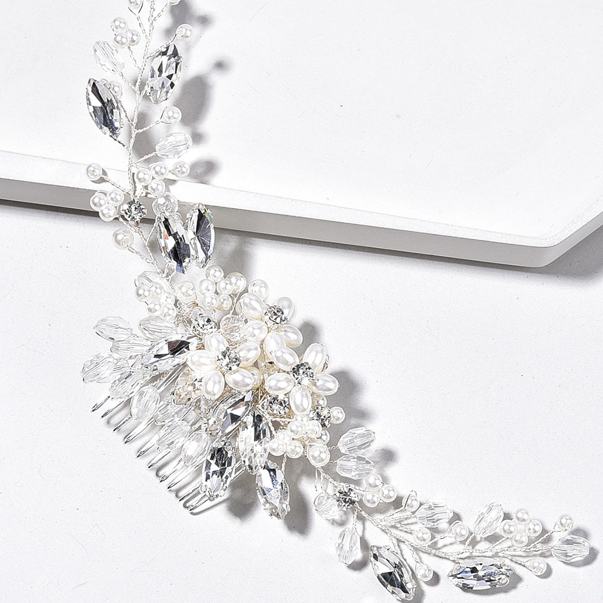 European Style Pearl Hair Comb Bridal Accessory
