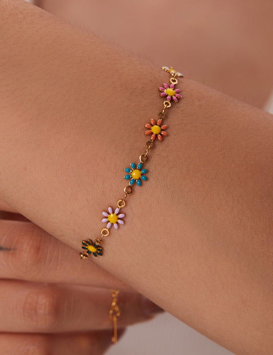 White/Colourful Daisy Chain Necklace