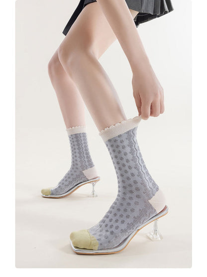 Rufia - Vintage Floral Embossed Socks