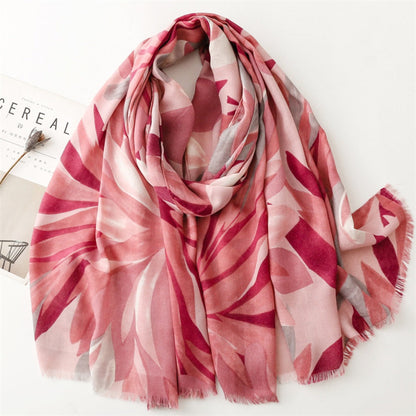 Scarvii - Elegant Floral Pattern Scarf
