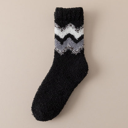 Rufia - Wavy Pattern Coral Fleece Socks