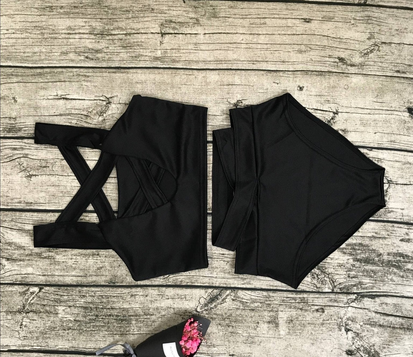 11 Colors Solid Color Bikini Swimsuit In 5 Size