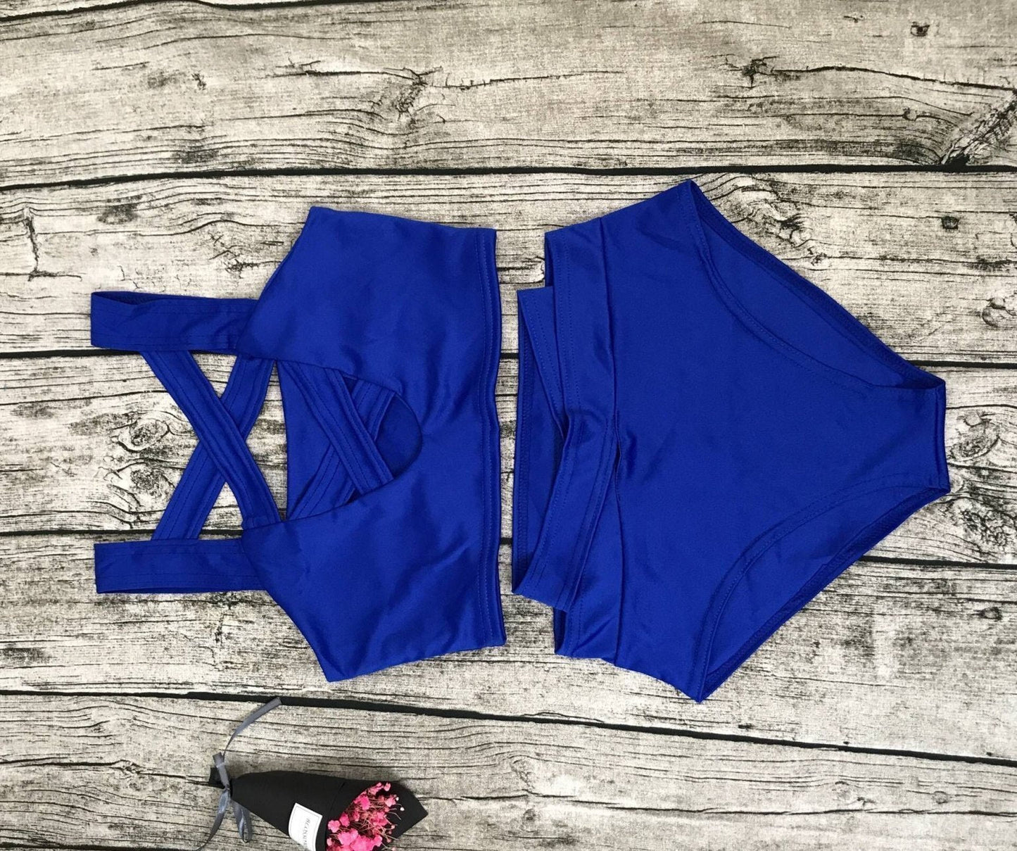 11 Colors Solid Color Bikini Swimsuit In 5 Size