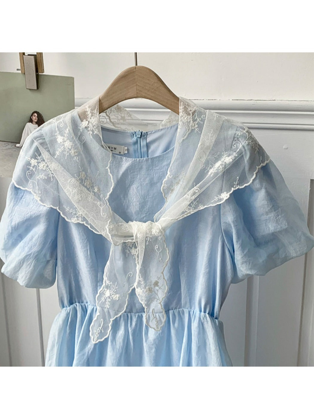 Scarvii - Sweet Lace Sheer Triangle Scarf - Feminine &amp; Delicate