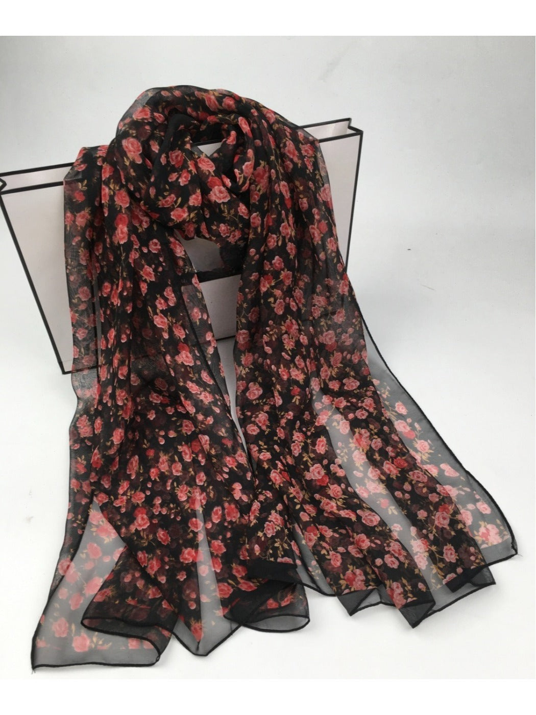 Scarvii - Women's Floral Patterned Scarf - Versatile &amp; Stylish