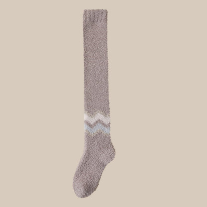 Rufia - Wavy Pattern Coral Fleece Long Socks