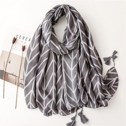 Simple Fashion Tropical Plant Leaf Scarf