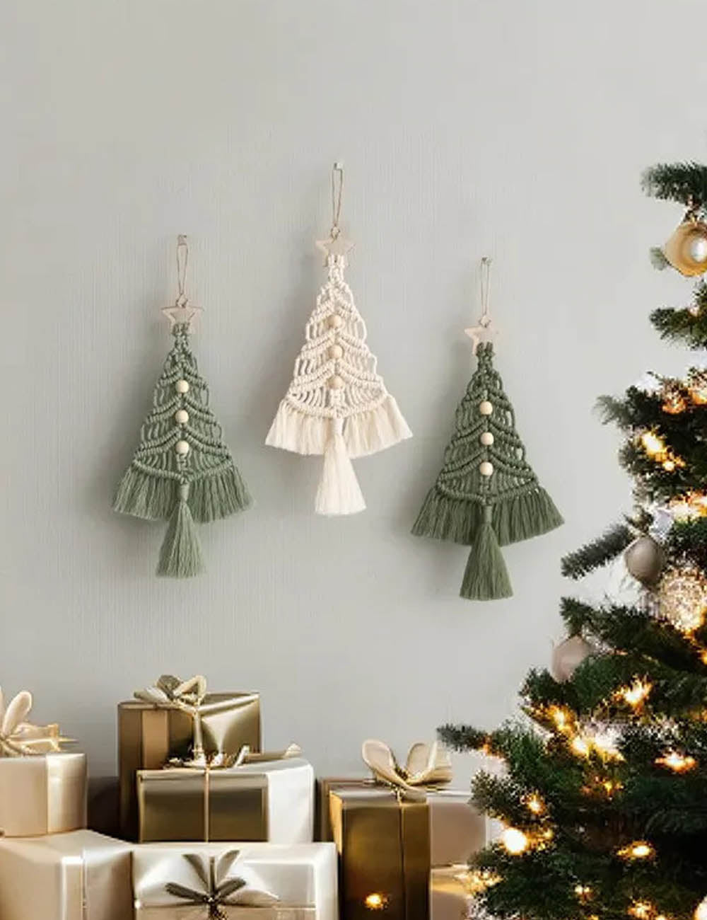 Simple Handmade Christmas Tree Hanging Ornament