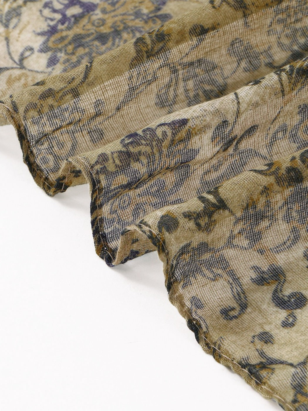 Scarvii - Vintage Scarf with Floral Print
