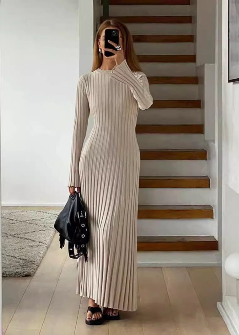 Pleated Ribbed Knit Midi Dress In Soft Fabric