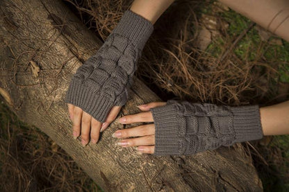 Half Refers To The Warm Knit Typing Women S Thick Wool Half Palm Gloves - 3