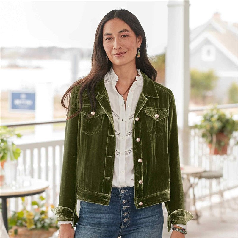 Versatile Short Velvet Jacket With Lapel