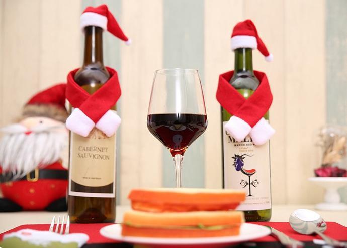Creative Non-Woven Scarf And Hat Christmas Bottle Decoration