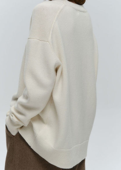 Relaxed Knit Pullover Sweater In Midweight Blend