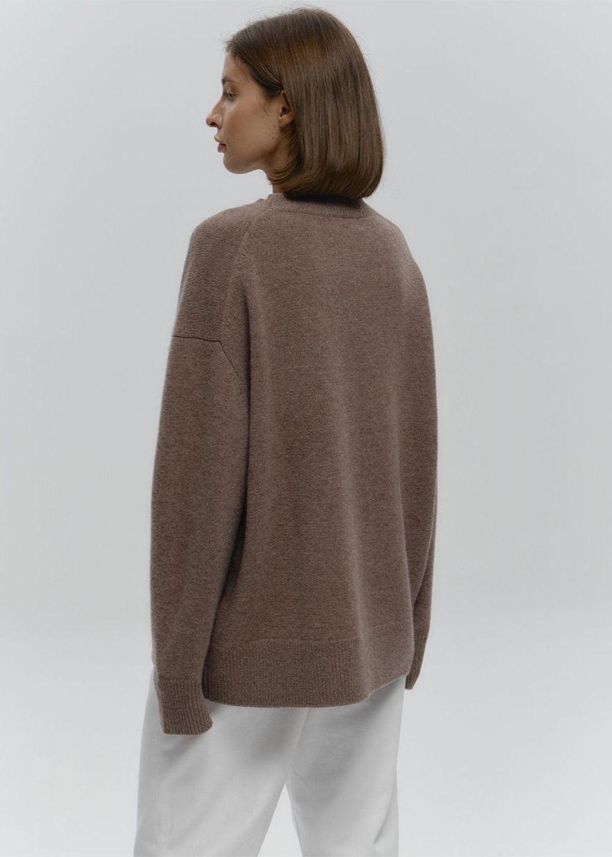 Relaxed Knit Pullover Sweater In Midweight Blend