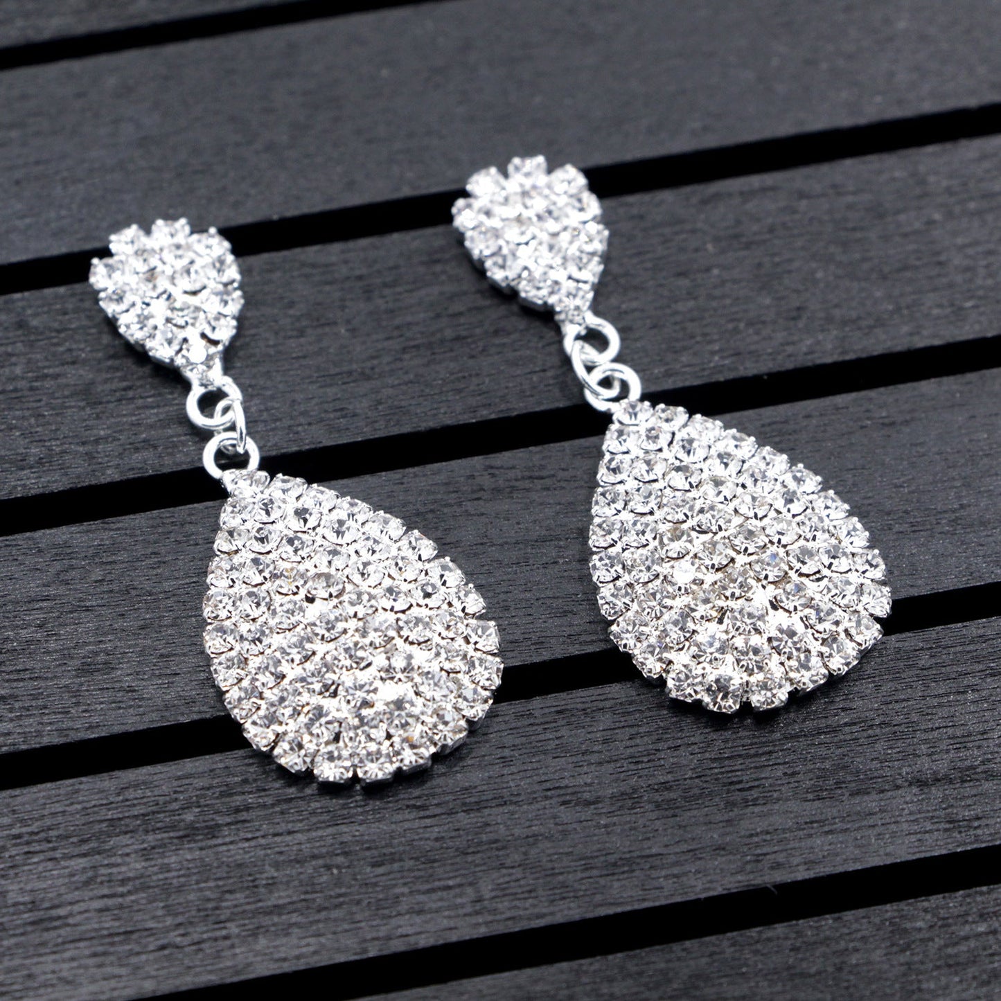 Bridal Crystal Jewelry Set with Necklace, Bracelet, and Earrings