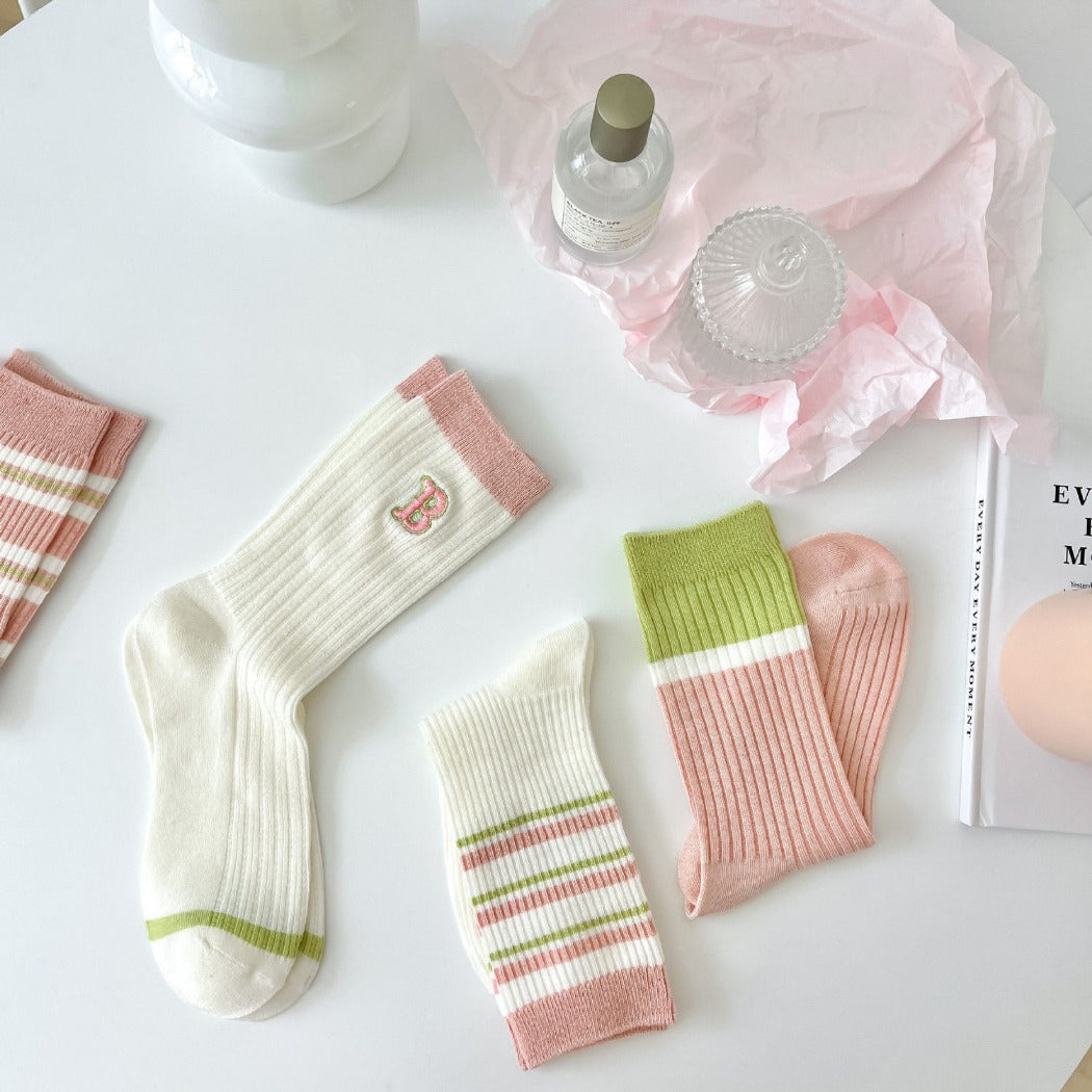 Rufia - Striped Crew Mid-calf Socks - Cute &amp; Sweet