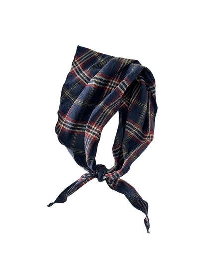 Scarvii - Vintage Plaid Triangle Scarf