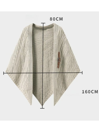 Scarvii - Classic Knitted Triangle Shawl as Outer Accessory