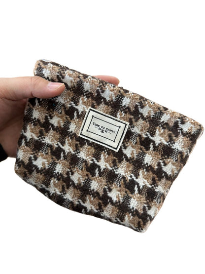 Cosbai - Vintage Plaid Cosmetic Pouch &amp; Coin Purse