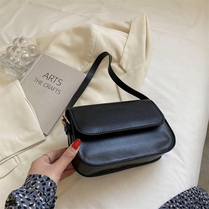 Leather Recreational Solid Simple Crossbody Bag