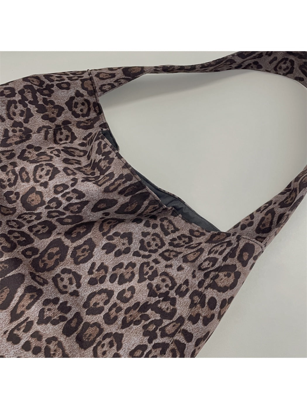 Cosbai - Leopard Print Tote Shoulder Bag