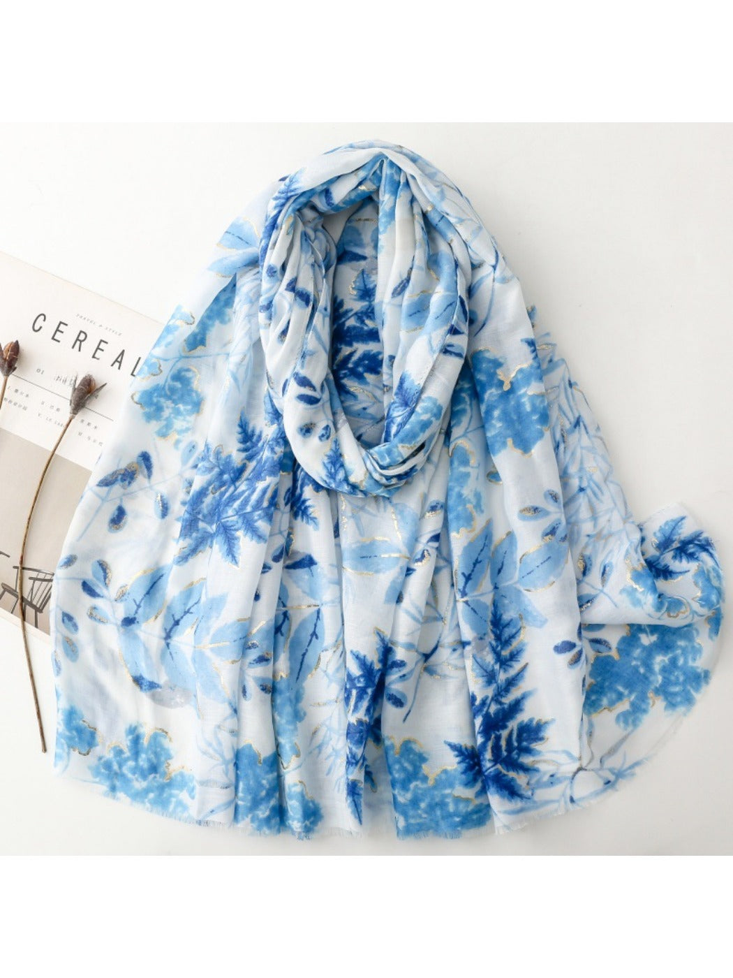 Scarvii - Leaf Print Long Thin Scarf - Versatile &amp; Stylish
