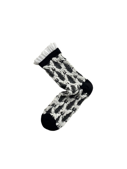 Rufia -  Butterfly Pattern Mid-calf Socks with Retro Style