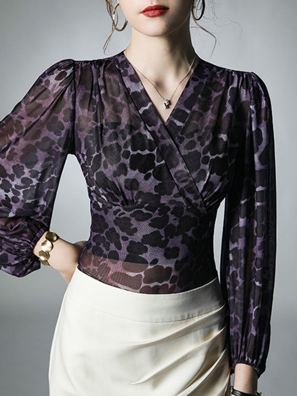 Long Sleeves Plus Size Leopard V-Neck T-Shirts Tops