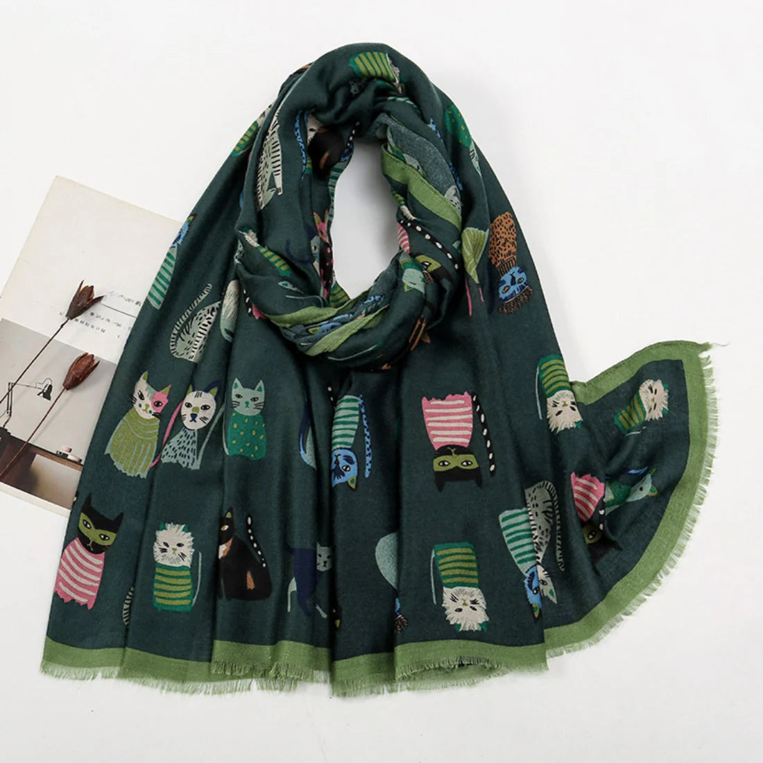 Scarvii - Cute Cartoon Cat Pattern Scarf