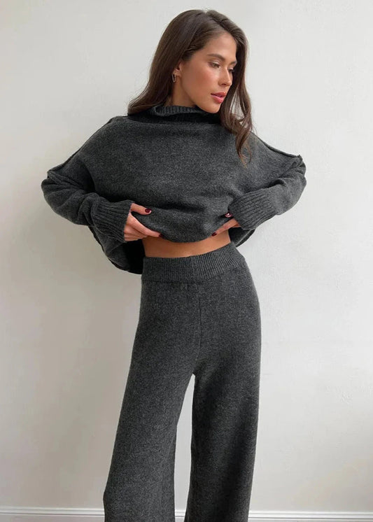 Oversized Knit Sweater and Pants Set in Soft Knit
