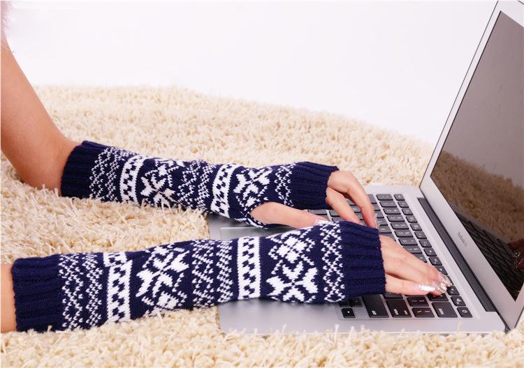 Half Refers To The Warm Knit Typing Women S Thick Wool Half Palm Gloves - 5