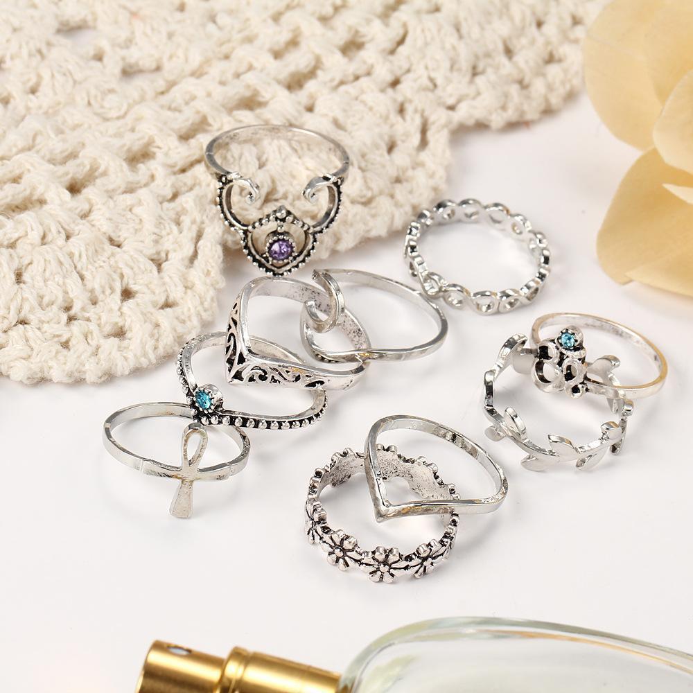 Vintage Crystal Hollow Carved V-Shaped Flowers 10 Sets Of 10 Sets Of Rings Ring Sets Of Jewelry
