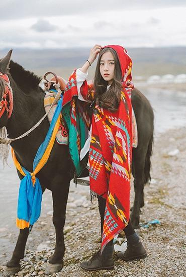 Tibetan Nepalese National Cloak Shawl Thick Hooded Bohemian Scarf