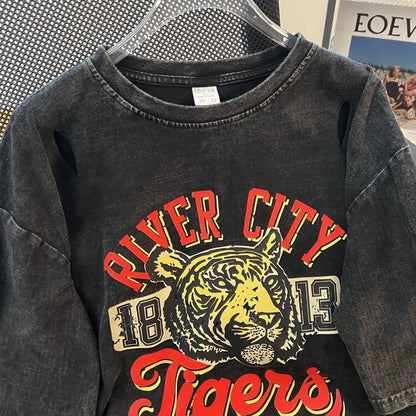 Teesher - Oversized Black Distressed Tiger Graphic T-Shirt