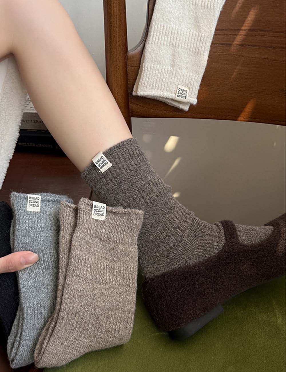 Trendy Wool Vertical Striped Warm Crew Socks