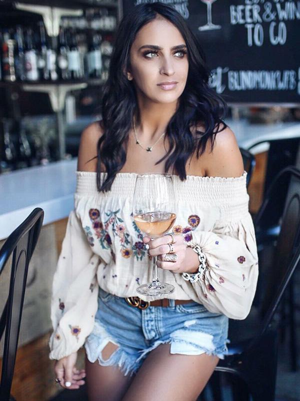 Embroidered Puff-Sleeves Blouses&Shirts Top
