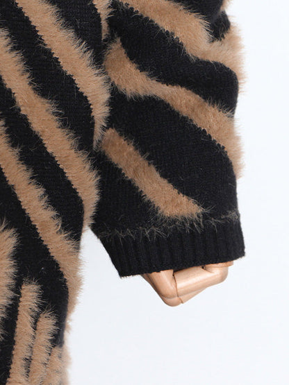 Urban Loose With Belted High-Neck Knitting Sweater