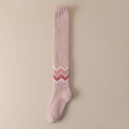 Rufia - Wavy Pattern Coral Fleece Long Socks