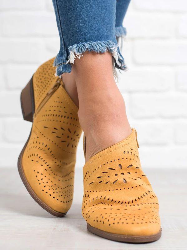Spring And Summer Fashion Hollow Large Size Women'S Sandals