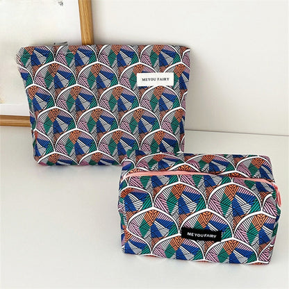 Cosbai - Colorful Fan-Print Makeup Bag - Practical &amp; Basic